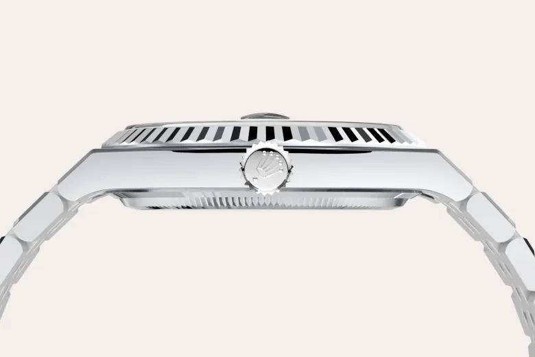Platinum - Rolex Land-Dweller 40 [M127336-0001]
