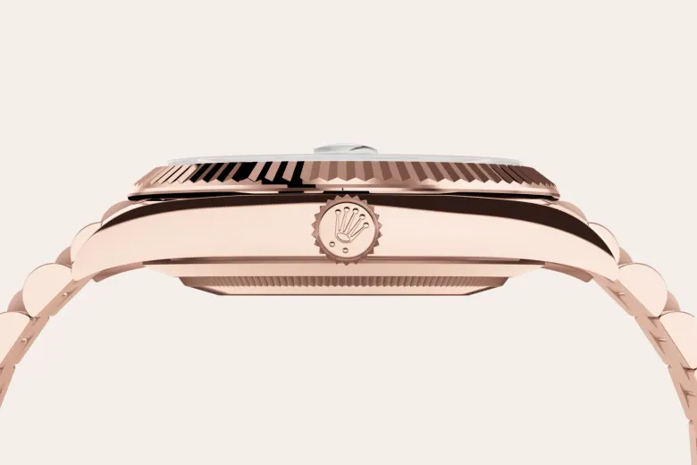 18 ct Everose gold - Rolex Day-Date 40 [M228235-0055]