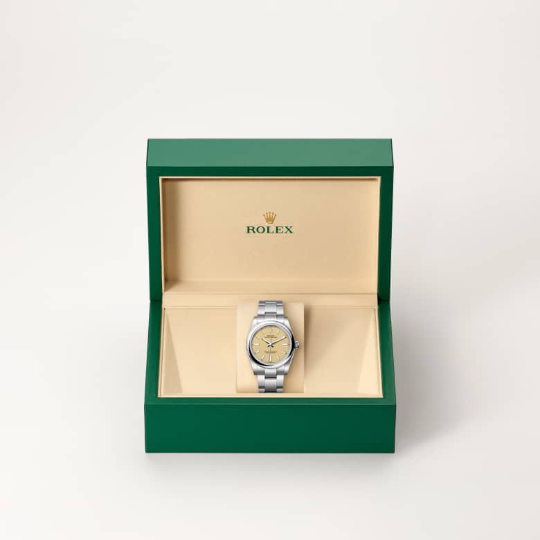 Rolex Oyster Perpetual 34 [M124200-0007] in beautiful green presentation box - Kirk Freeport