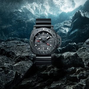 Panerai Watches Chronograph Luna Rossa black and grey watch